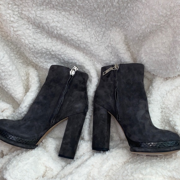 Dolce Vita Gray Platform Booties Vergo Cowhide Nubuck - Picture 2 of 5